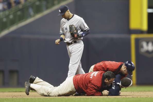 New York Yankees v Milwaukee Brewers